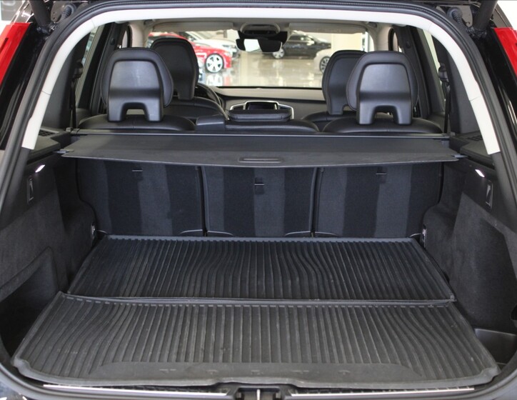 Volvo XC90 21