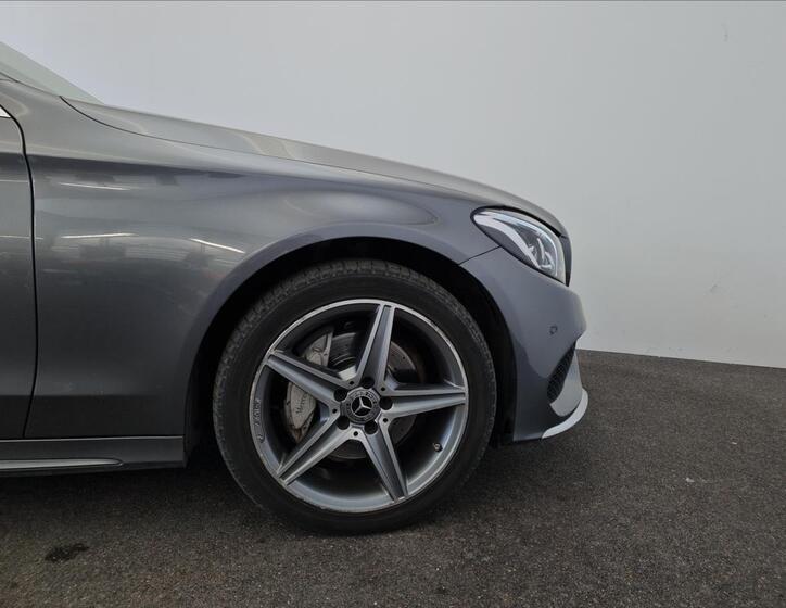 Mercedes-Benz Třídy C 22