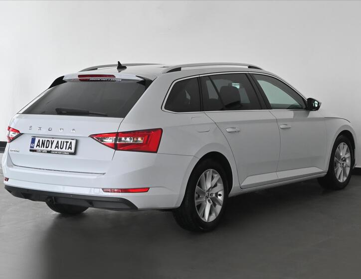 Škoda Superb 3