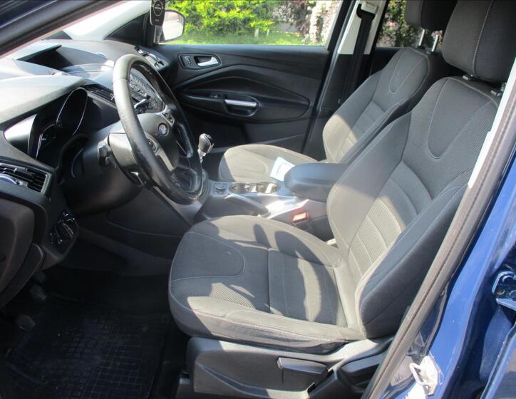 Ford Kuga 7