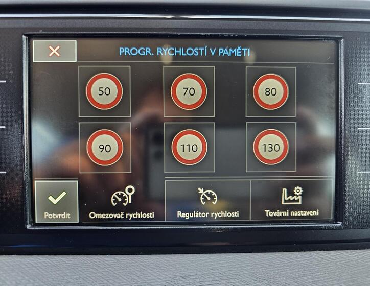 Citroën Grand C4 Picasso 26