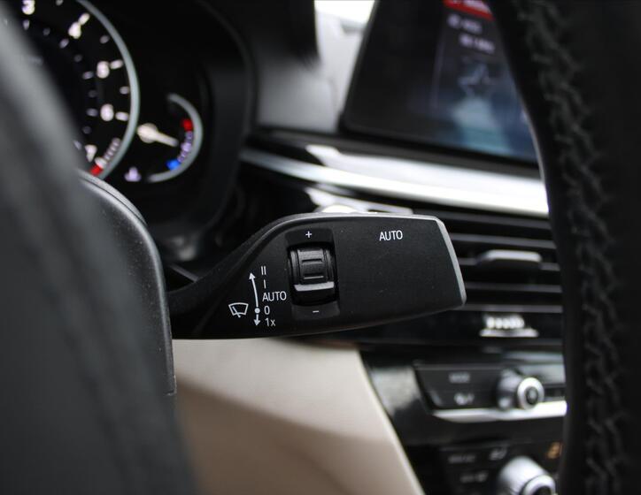 BMW Řada 5 17