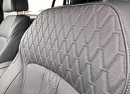 BMW X7 28