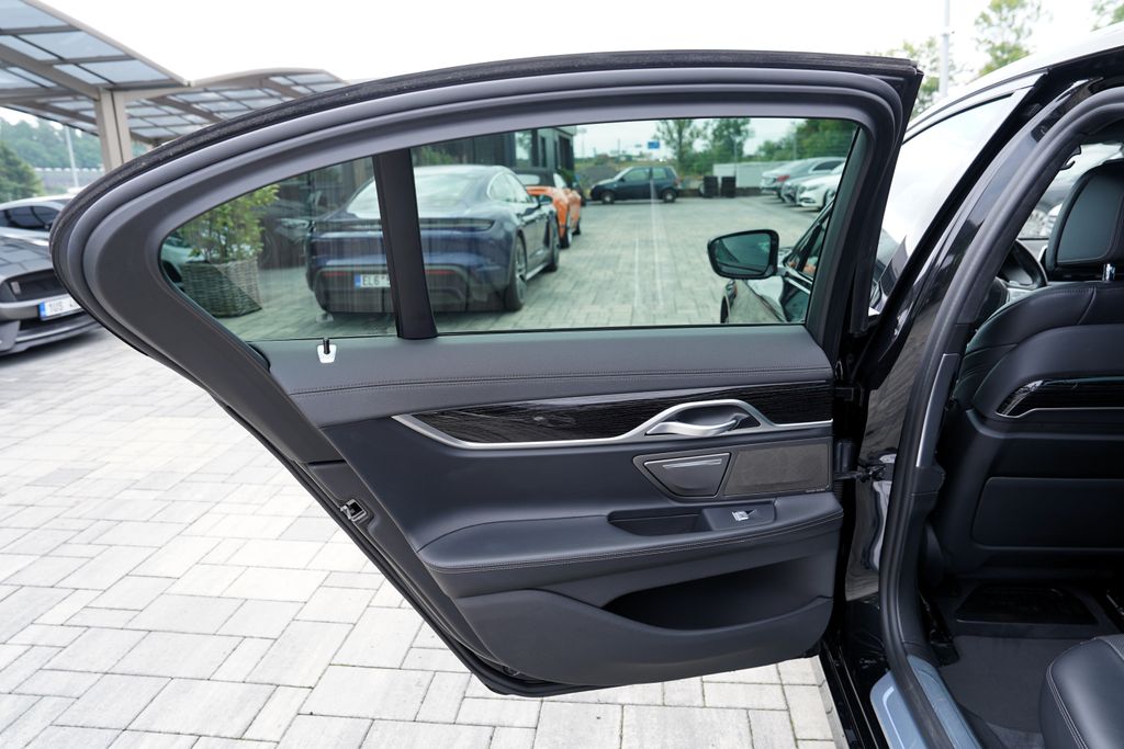 BMW Řada 7