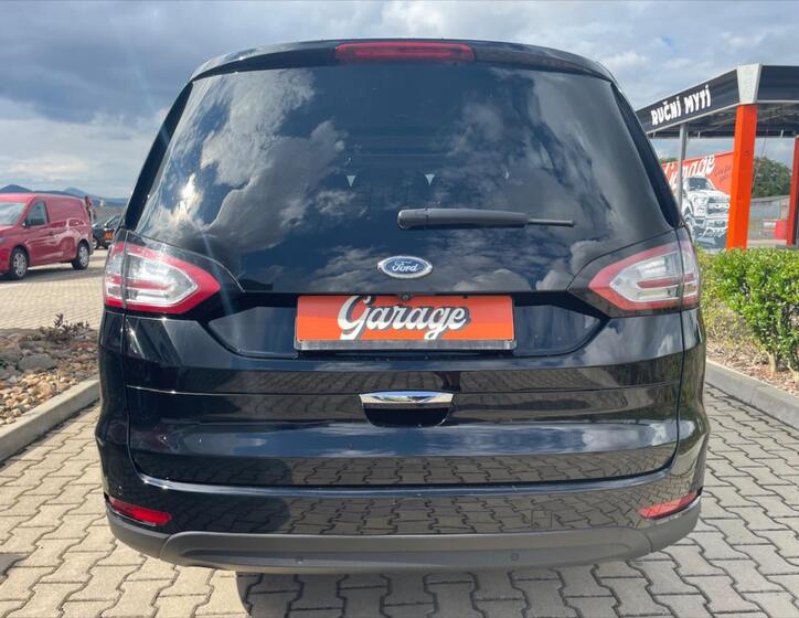 Ford Galaxy 7