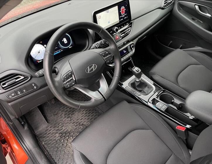Hyundai i30 10