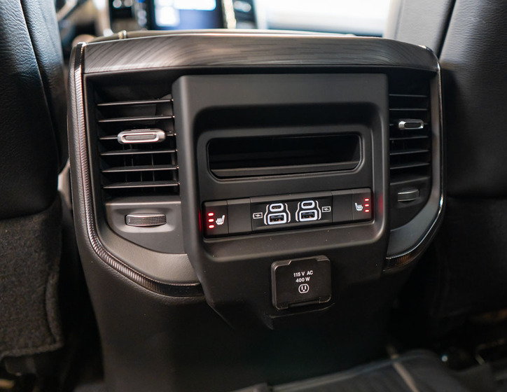 Dodge RAM 39