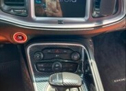 Dodge Challenger 12