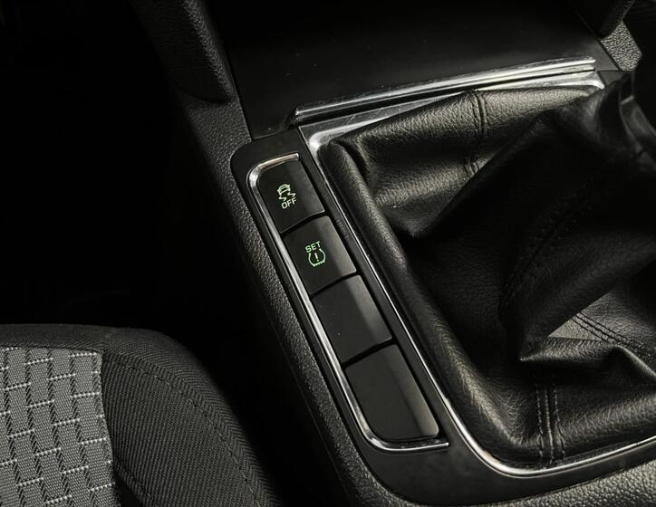 Škoda Superb 15