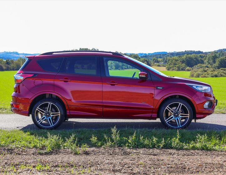 Ford Kuga 8