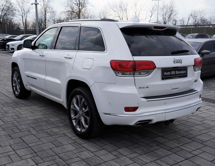 Jeep Grand Cherokee 4