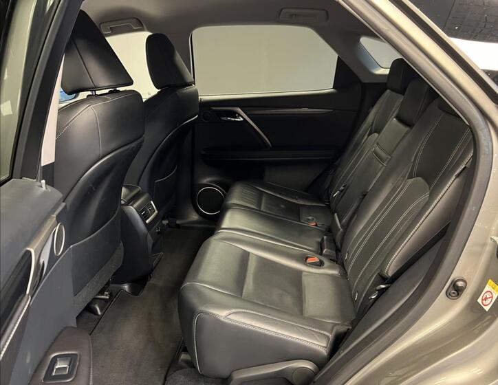 Lexus RX 450h 8