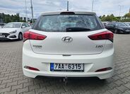 Hyundai i20 6