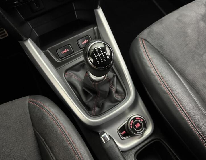 Suzuki Vitara 22