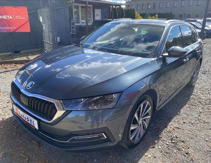 Škoda Octavia 1