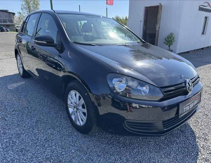 Volkswagen Golf 9