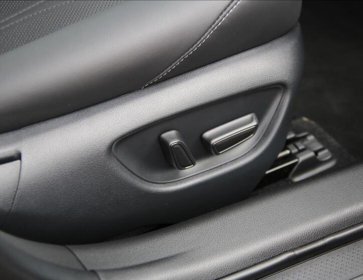 Toyota Mirai 43