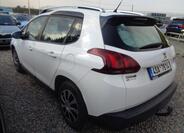 Peugeot 2008 7