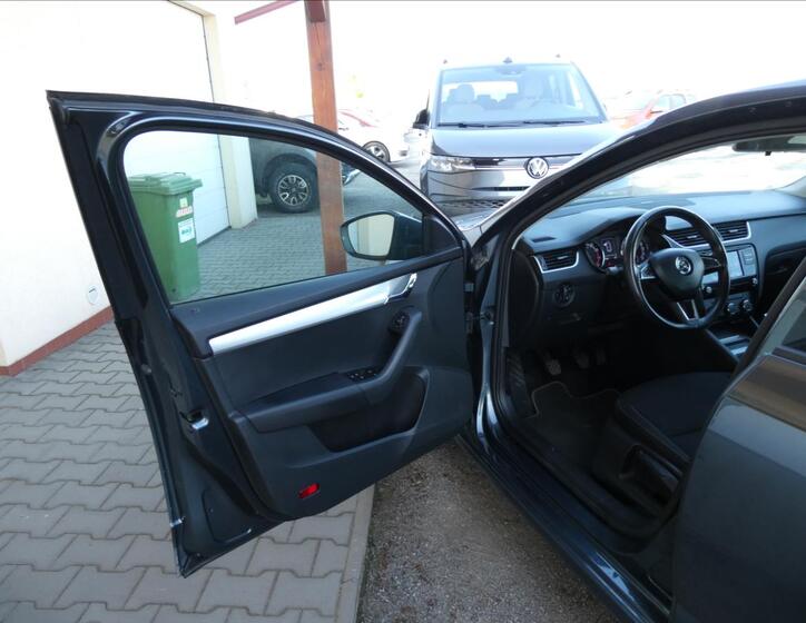 Škoda Octavia 14