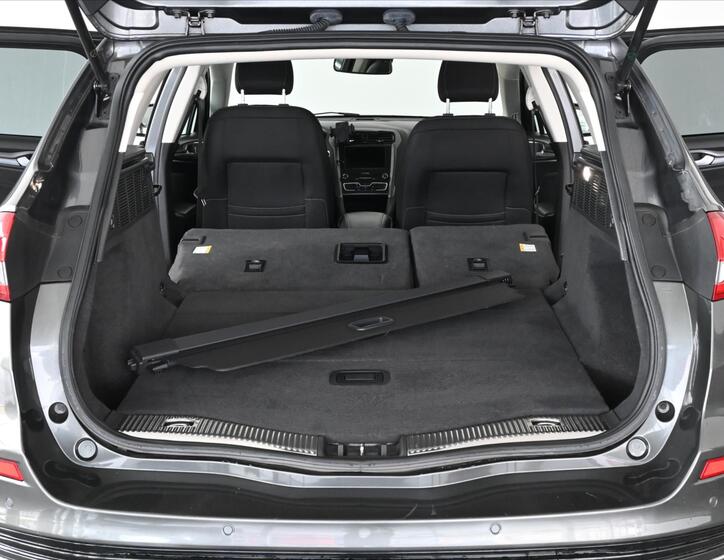 Ford Mondeo 7