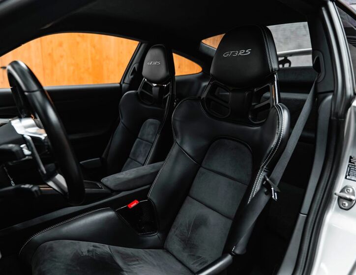 Porsche 911 30