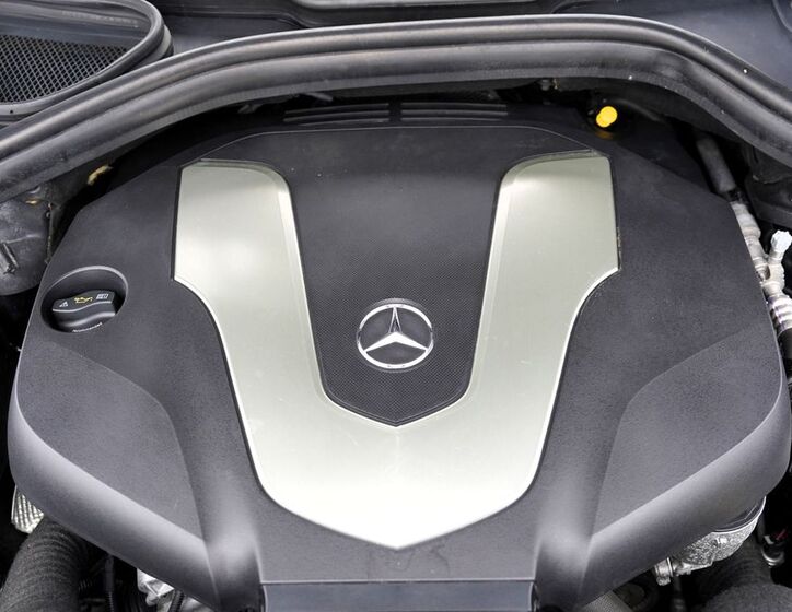 Mercedes-Benz GLS 10
