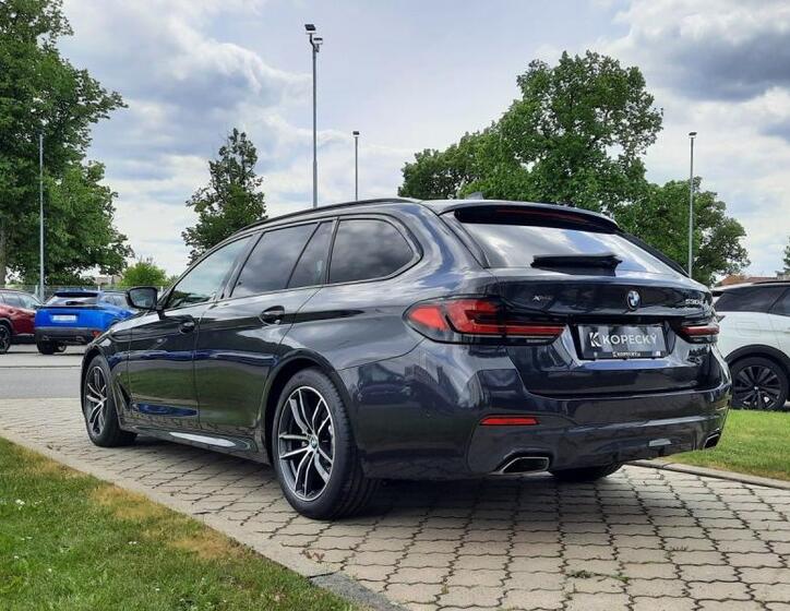 BMW Řada 5 11