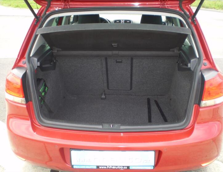 Volkswagen Golf 15