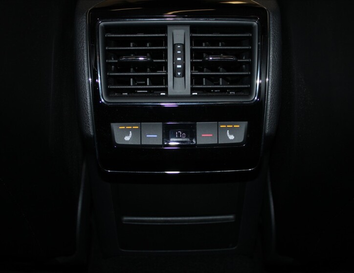 Škoda Superb 27