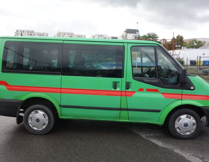 Ford Transit 7
