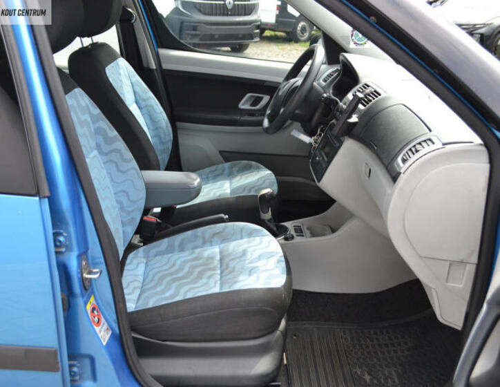 Škoda Roomster 10