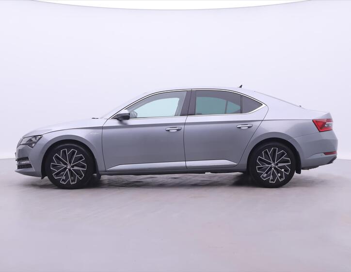 Škoda Superb 4