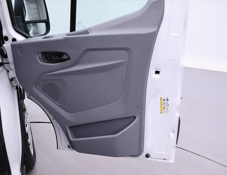 Ford Transit 12