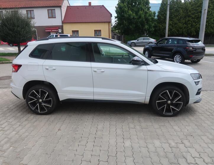 Škoda Karoq 3