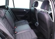 Volkswagen Golf 15