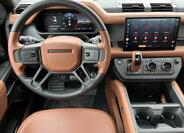 Land Rover Defender 18
