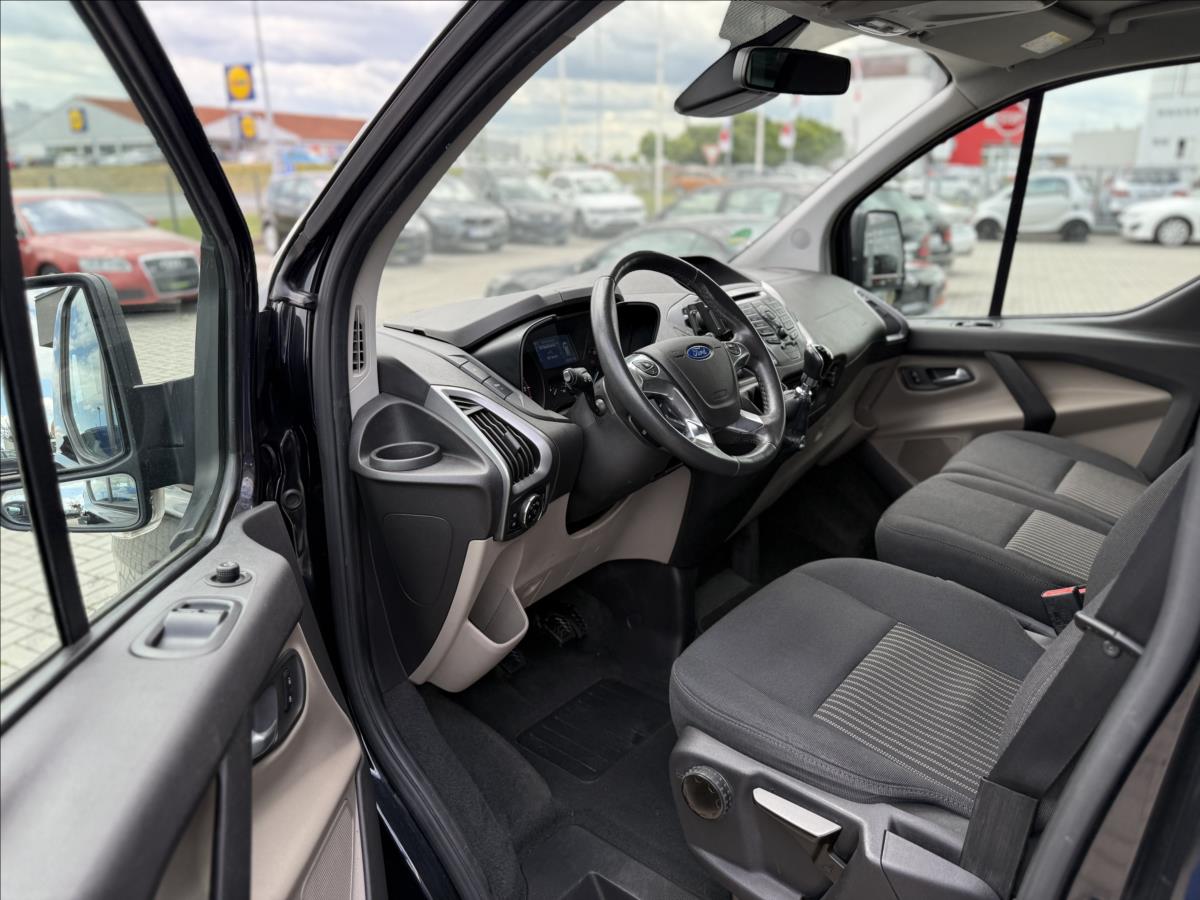 Ford Tourneo