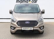 Ford Tourneo Custom 2