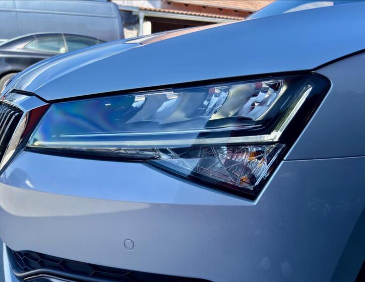 Škoda Superb 47