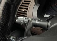Infiniti FX30 12