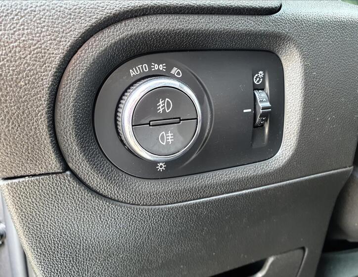 Opel Grandland X 38