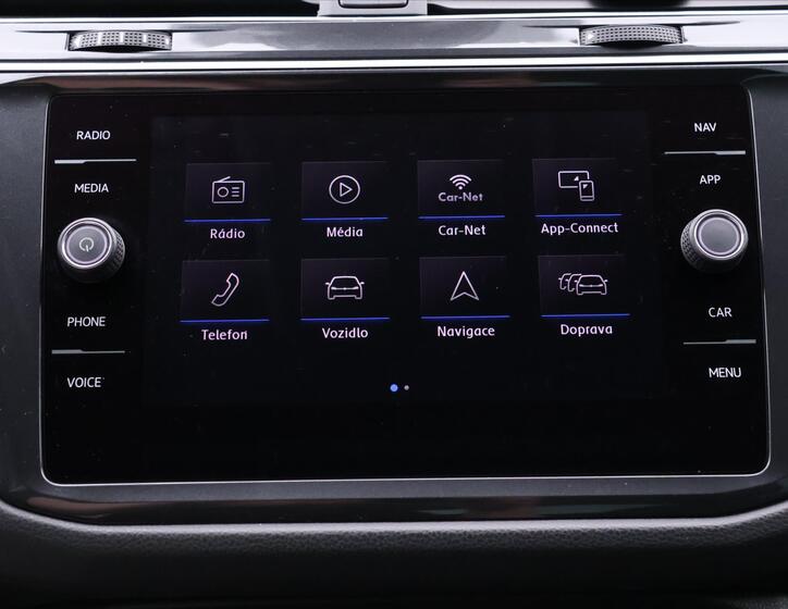 Volkswagen Tiguan 16