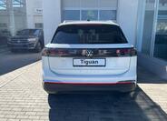 Volkswagen Tiguan 6