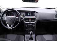 Volvo V40 29