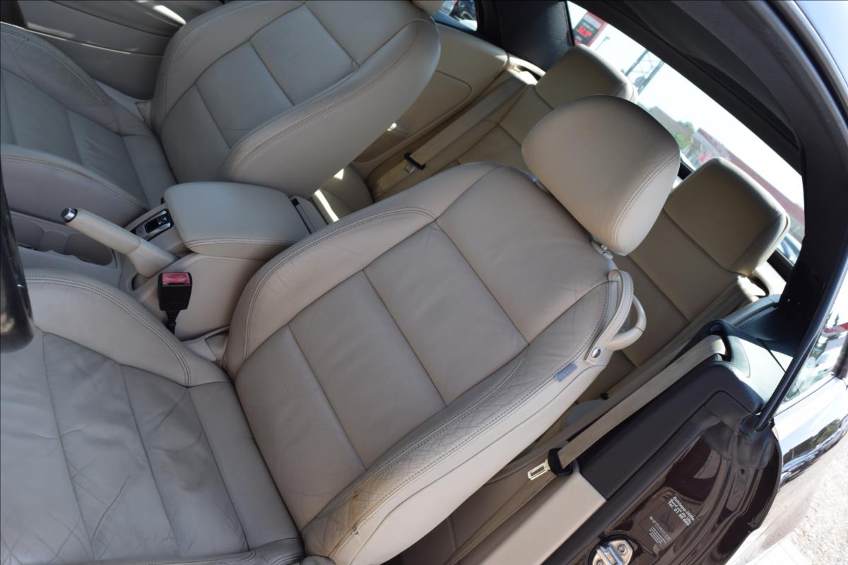 Volkswagen EOS