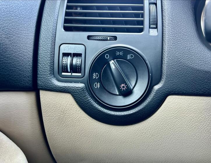 Volkswagen Bora 30