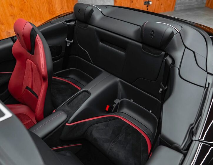 Ferrari Roma 29