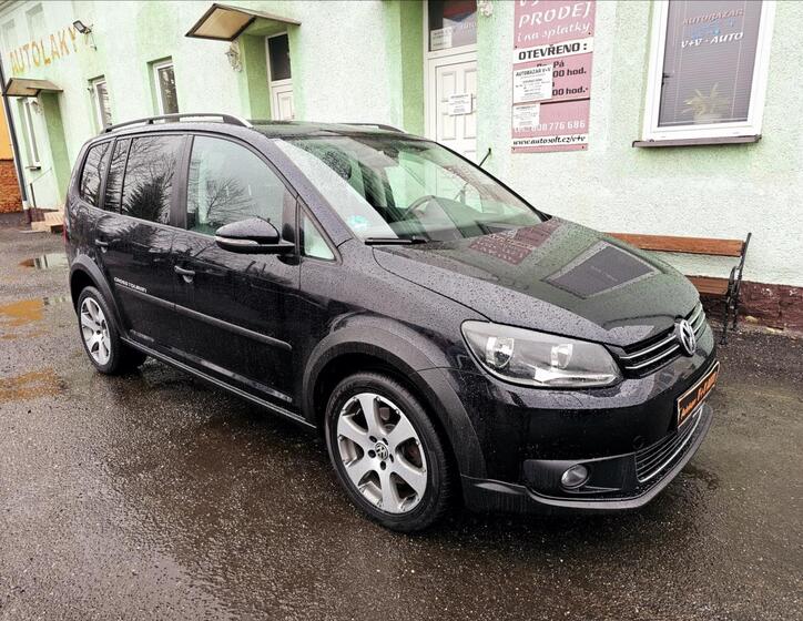 Volkswagen Touran 4