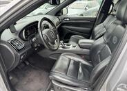 Jeep Grand Cherokee 9