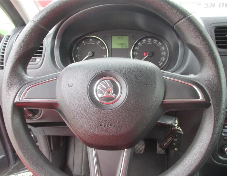 Škoda Roomster 20